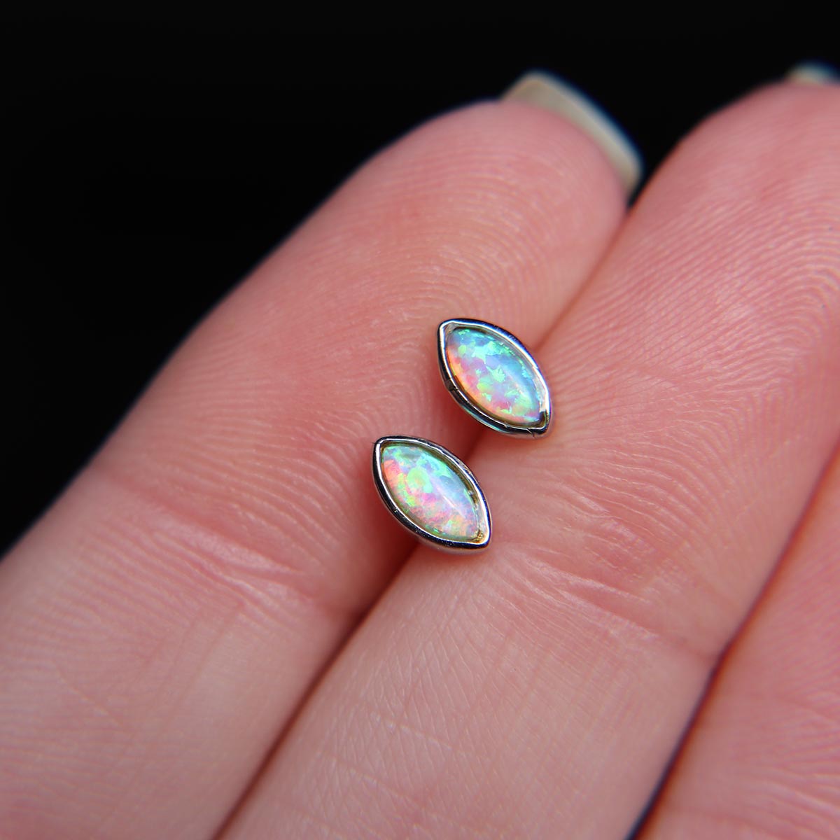 Hypoallergenic opal deals earrings